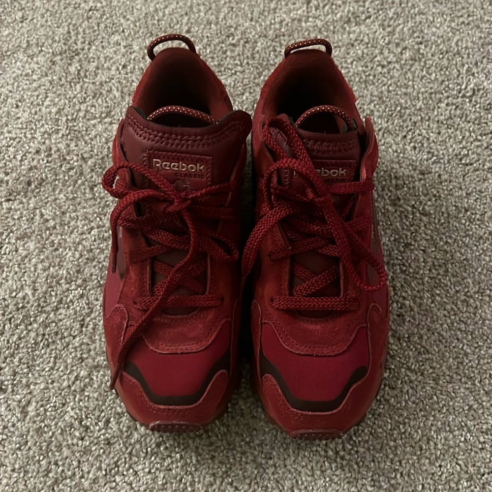 CARDI B SNEAKERS REEBOK